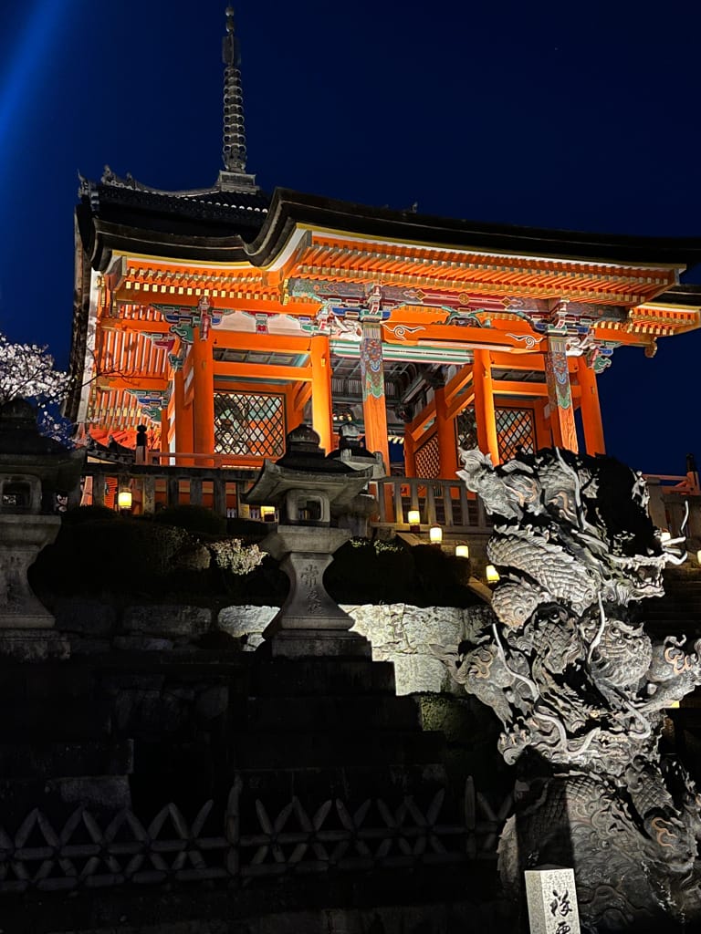 大阪旅行｜日本旅遊經都必去景點勝地清水寺!還有搭上夜間賞櫻