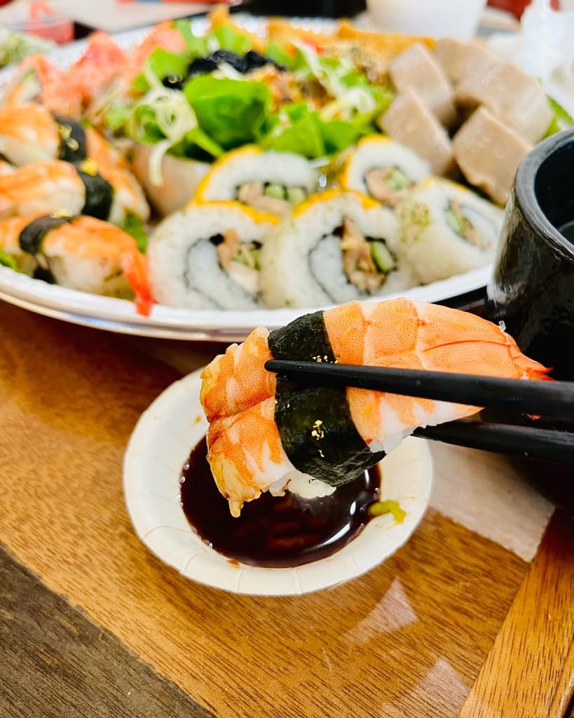 台中南屯區美食|幸運壽司可以外帶幸運的壽司餐盒