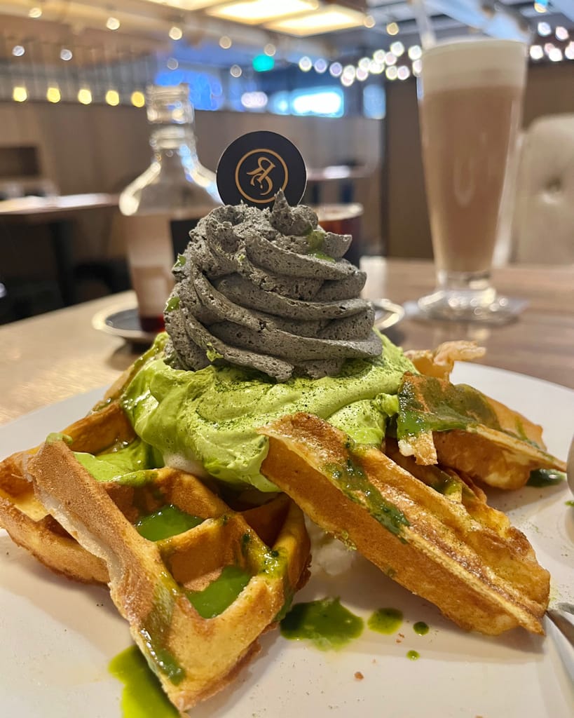 台中美食|台中咖啡廳美食|黑浮咖啡