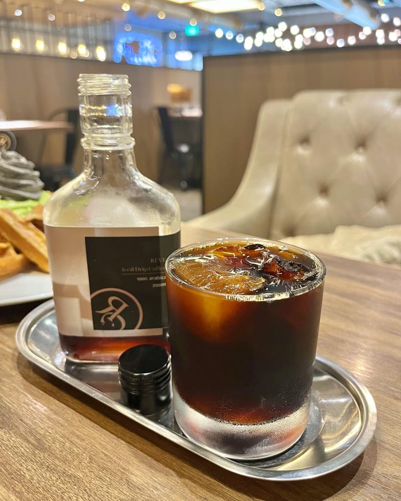 台中美食|台中咖啡廳美食|黑浮咖啡