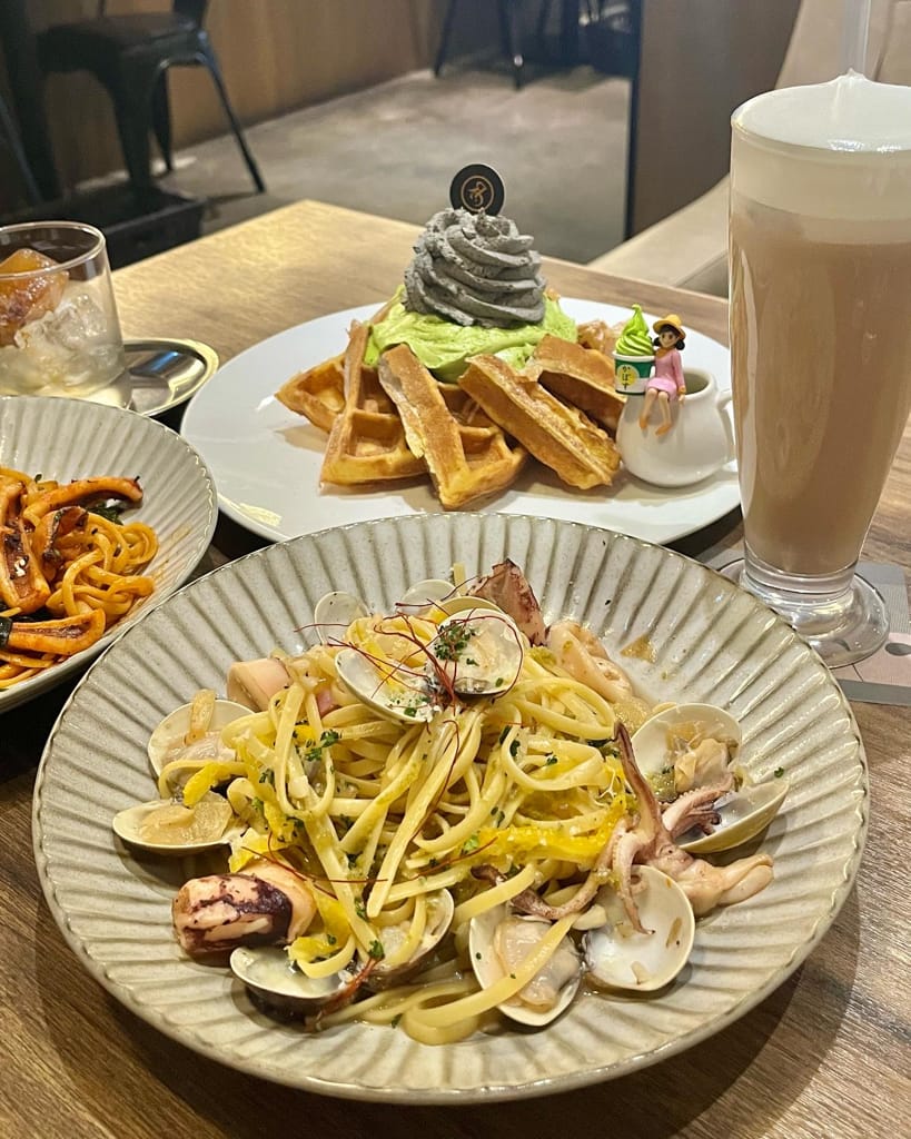 台中美食|台中咖啡廳美食|黑浮咖啡