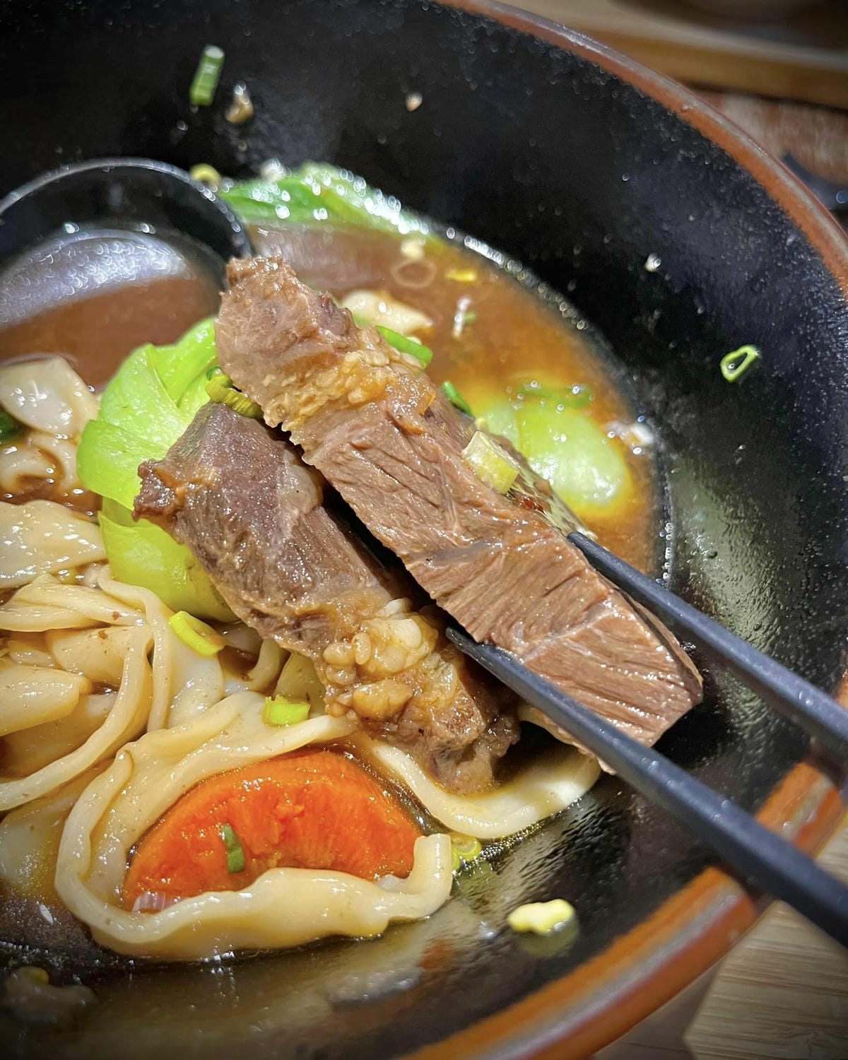 或許⋯生活不如我們想像,但也仍需努力 儘管努力不如預期⋯但至 或許⋯生活不如我們想像,但也仍需努力 儘管努力不如預期⋯但至