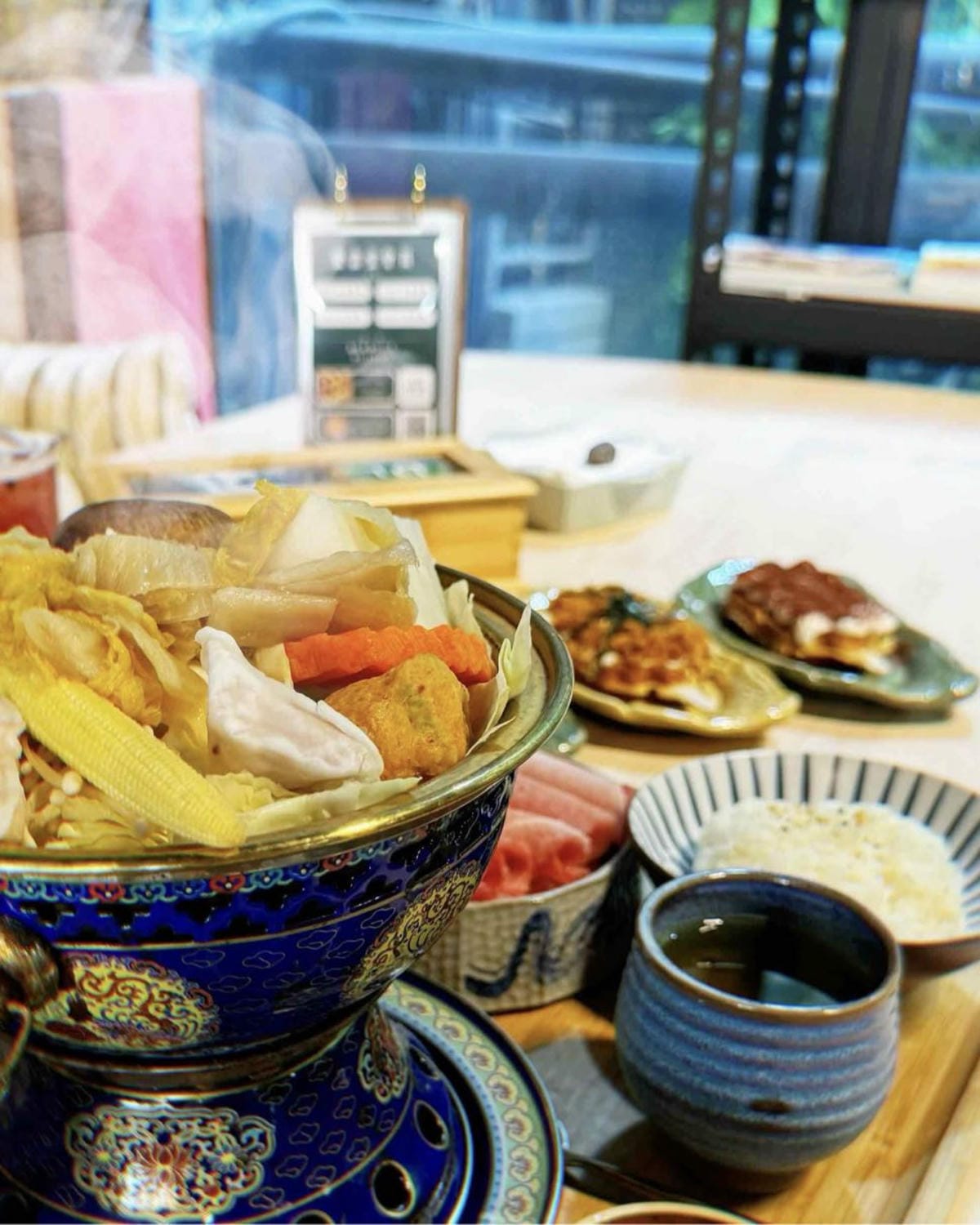 「金雲堂人文茶館」彰化員林美食餐廳,大啖美食之餘既可免費體驗 「金雲堂人文茶館」彰化員林美食餐廳,大啖美食之餘既可免費體驗