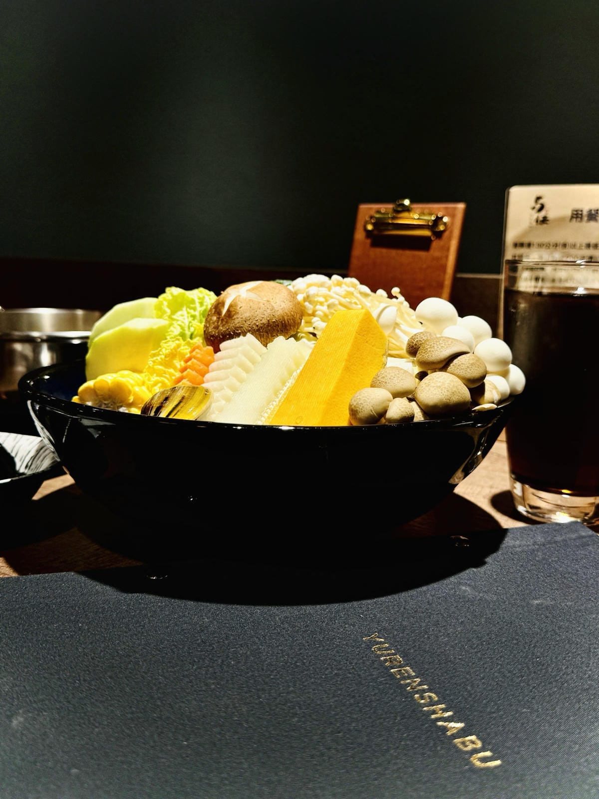 ［台中美食］台中大里軟體科技園區低調的日本風格鍋｛与任和牛鍋