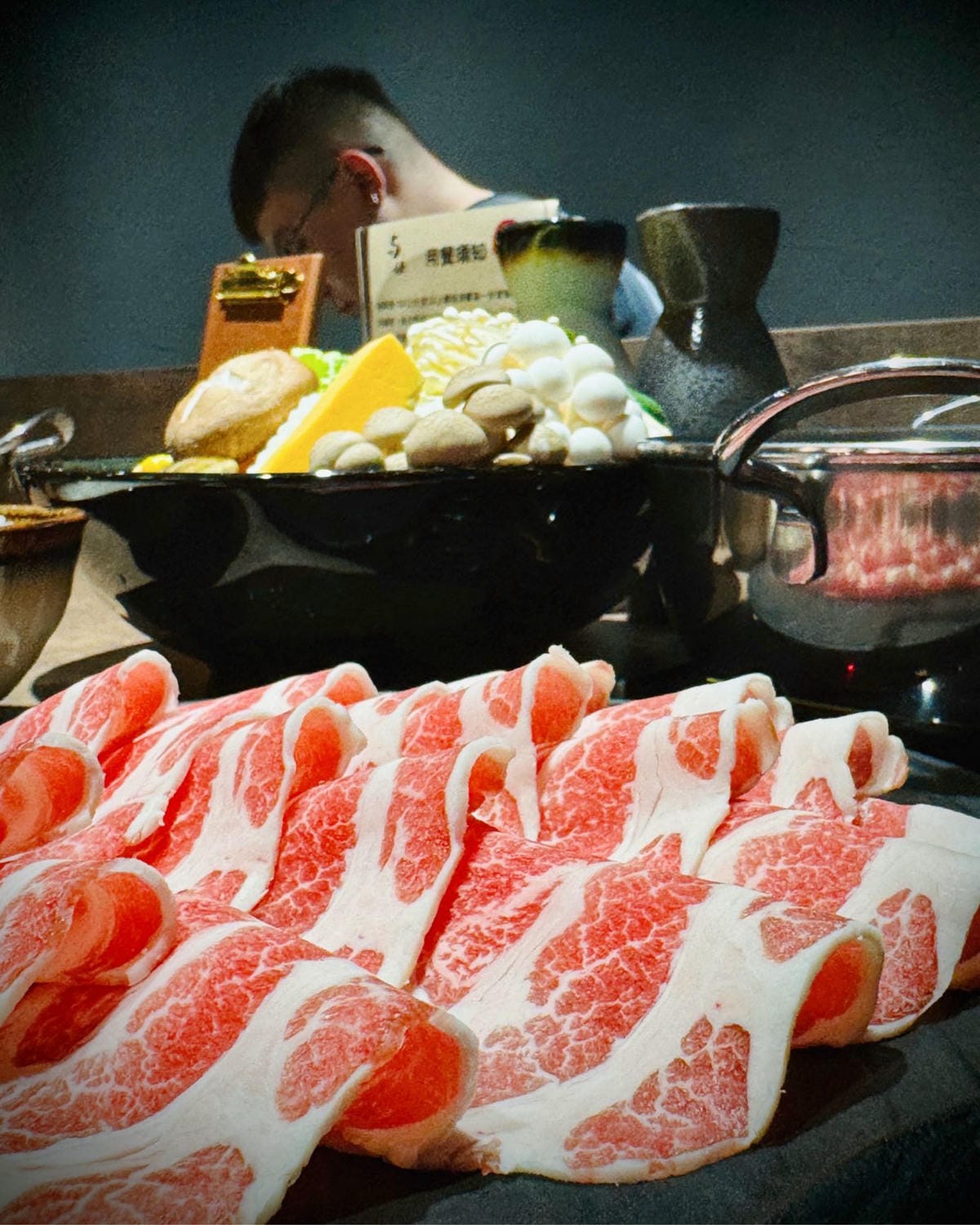 ［台中美食］台中大里軟體科技園區低調的日本風格鍋｛与任和牛鍋