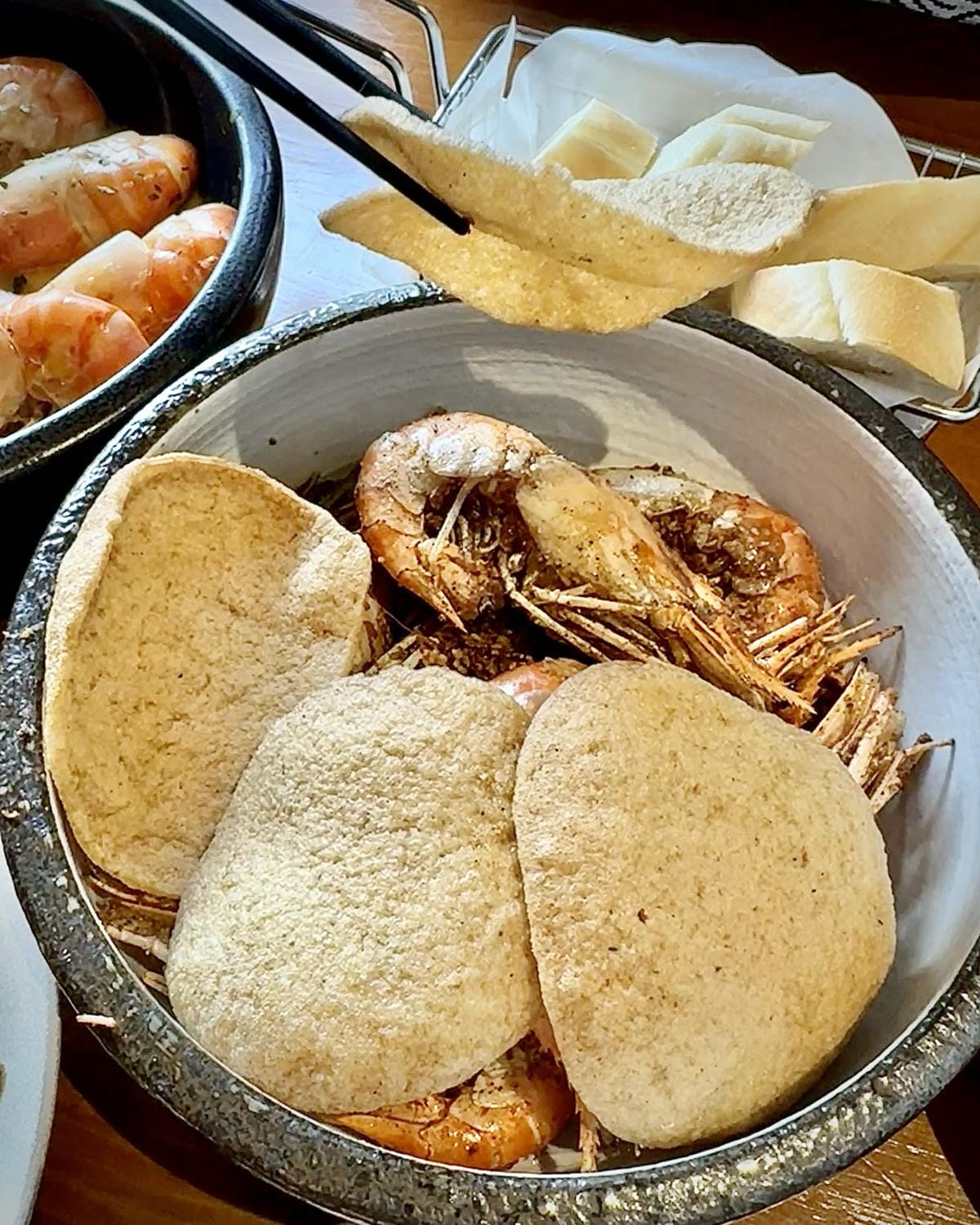台中北屯水湳經貿園區鄰近中央公園把船開進餐廳裡的活蝦料理餐廳 台中北屯水湳經貿園區鄰近中央公園把船開進餐廳裡的活蝦料理餐廳