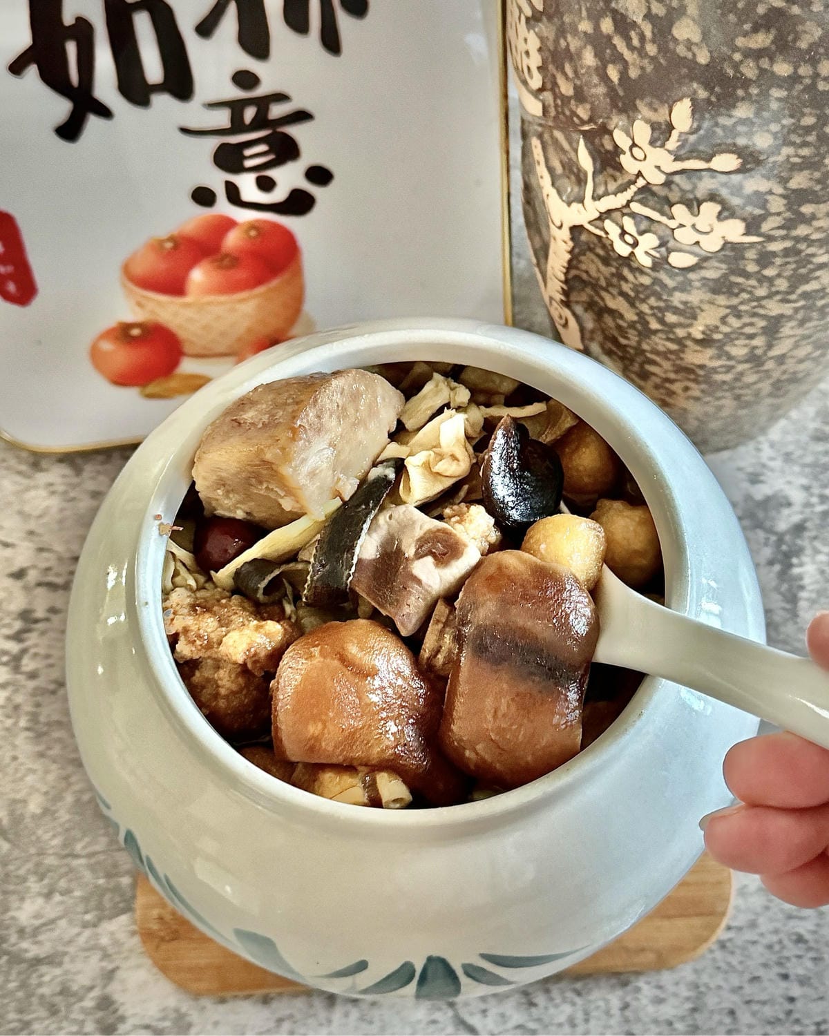 年菜推薦彌月必選油飯冊子2025年藏冊珍饌年菜開箱上線,冊子 年菜推薦彌月必選油飯冊子2025年藏冊珍饌年菜開箱上線,冊子