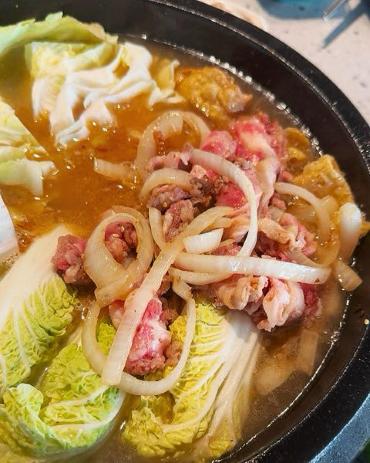 火鍋控不能錯過的石頭火鍋餐廳!台中西區美食誠品綠園道附近的[ 火鍋控不能錯過的石頭火鍋餐廳!台中西區美食誠品綠園道附近的[