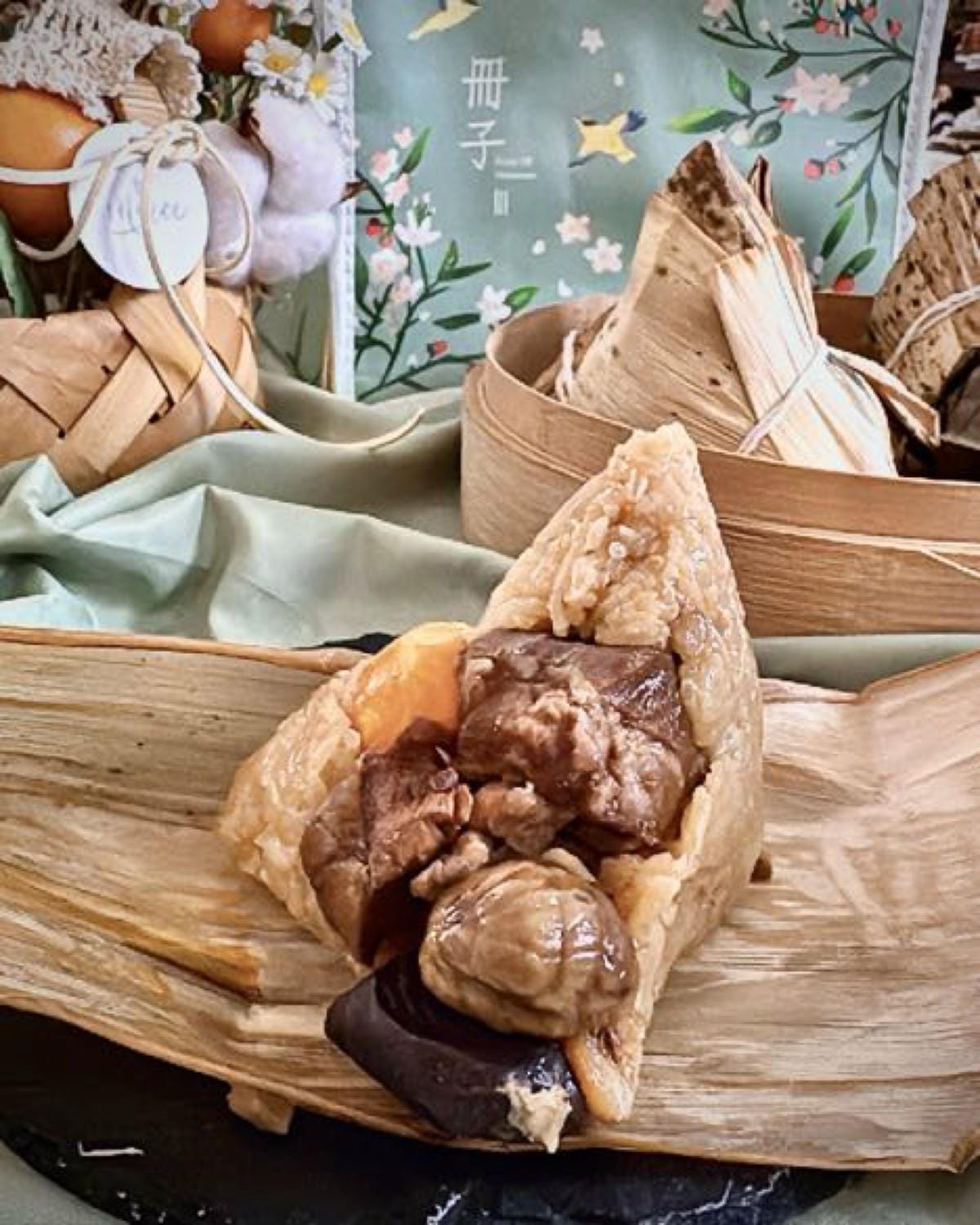 冊粽美饌冊子油飯端午限定端午節粽子推薦開箱分享,買6入還 冊粽美饌冊子油飯端午限定端午節粽子推薦開箱分享,買6入還